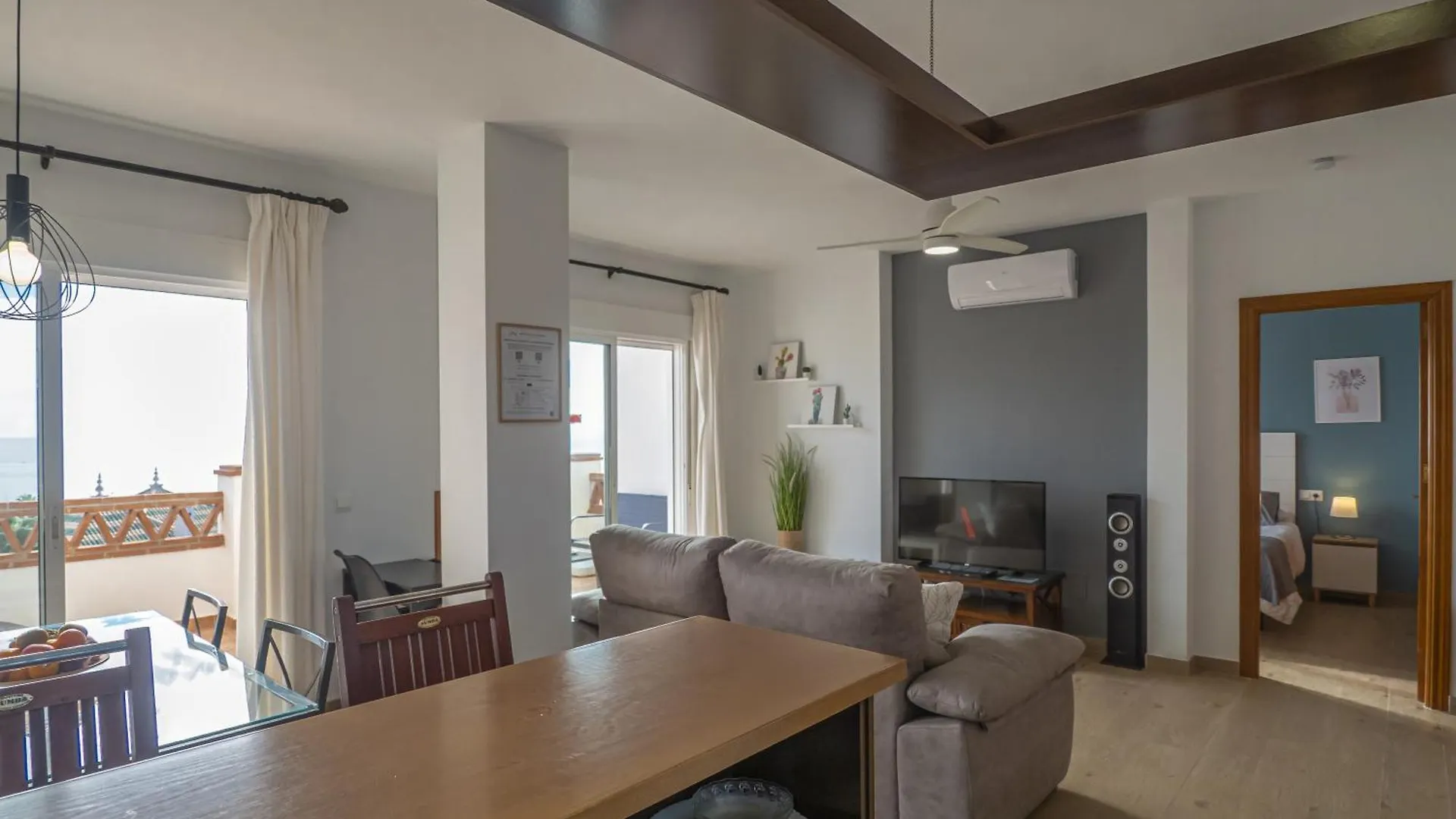 Apartamentos Chimenea Nerja Apartment