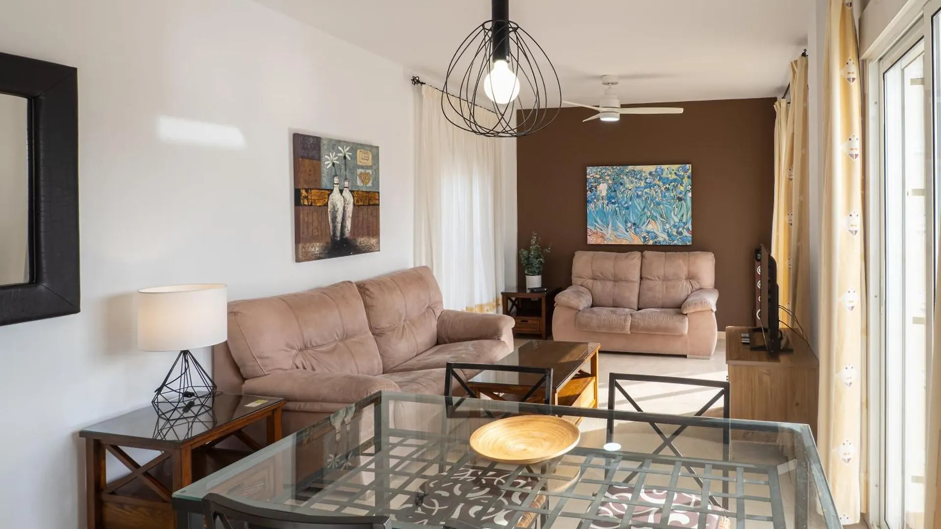 Apartamentos Chimenea Nerja