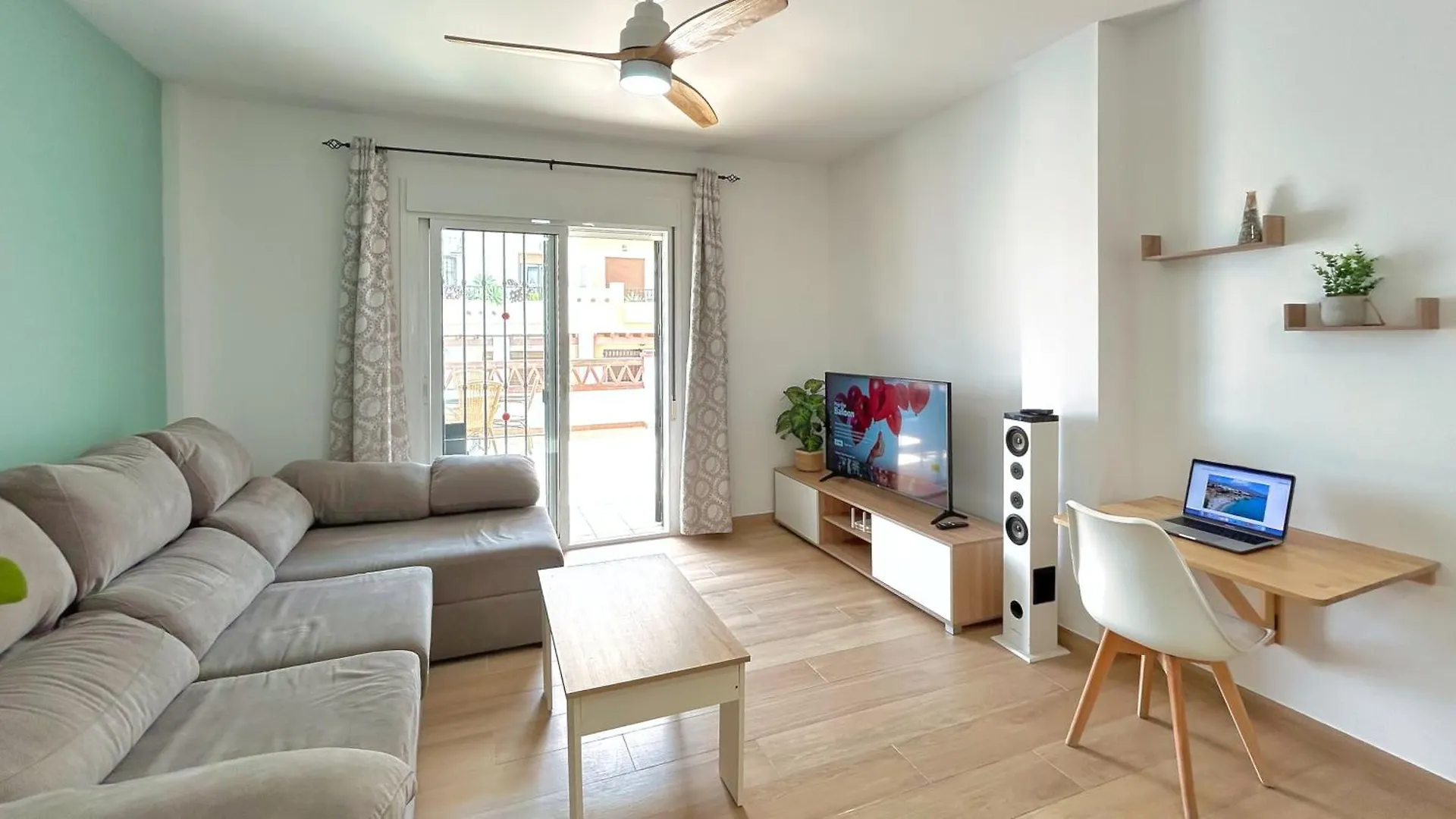 Apartamentos Chimenea Nerja