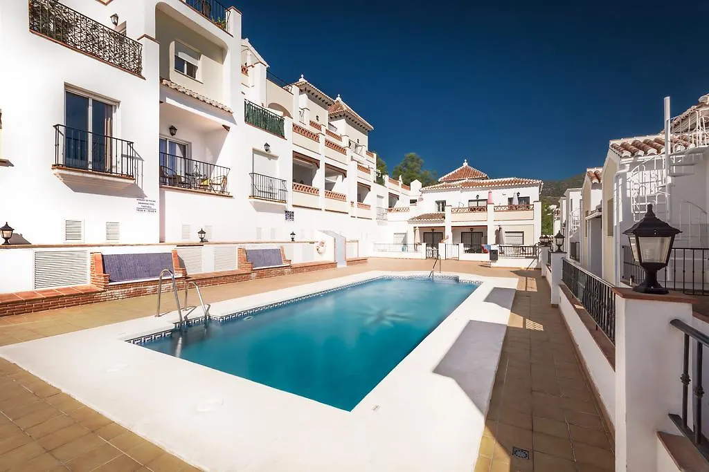 Apartamentos Chimenea Nerja Apartment